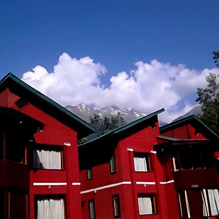 The Pinus Resort Pahalgām Esterno foto
